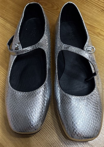 Silver ballet pumps size - ballet,