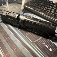 ZG54:  Hornby R2343 SR Black