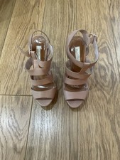 Ladies Gorgeous Nude Platform