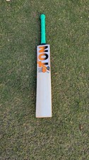 SS Ton Grade 1 Premium cricket