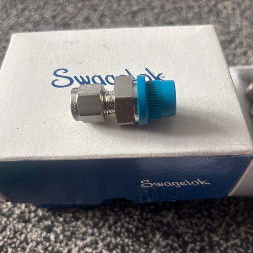 Swagelok stainless stee - 1-,