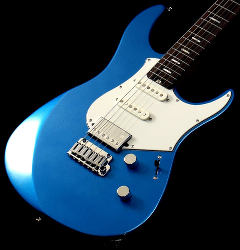 Yamaha pacifica standard - pacifica, plus
