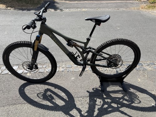 Specialized works - s,