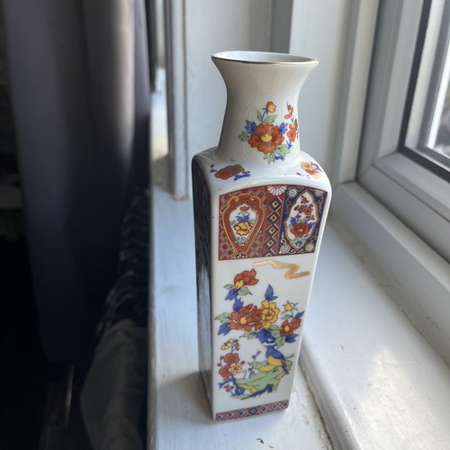 Beautiful china vase - beautiful, with
