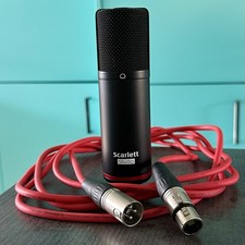 Focusrite Scarlett Studio CM25