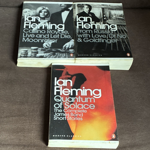 James bond 007 ian fleming - james,