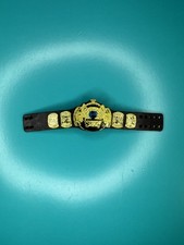 WWE Winged WORLD HEAVYWEIGHT