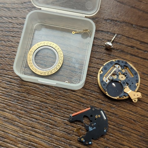Omega quartz used watch - quartz,