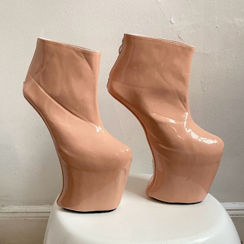 Heel less mcqueen style - heel-less,