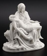 Michelangelo Statue Pieta