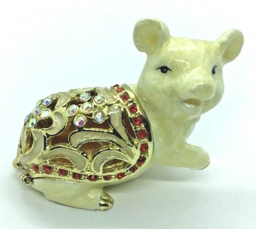 Adorable pig trinket - adorable, box