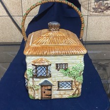 Beswick Cottage Ware biscuit