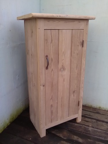Single door cupboard - cupboard, in