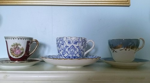 Lovely vintage porcelain - x,