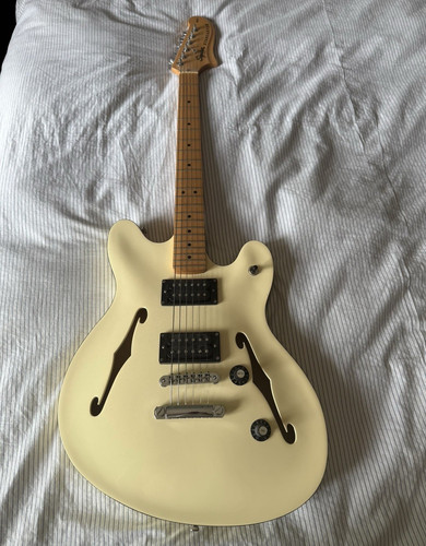 Squier starcaster semi hollow - squier,