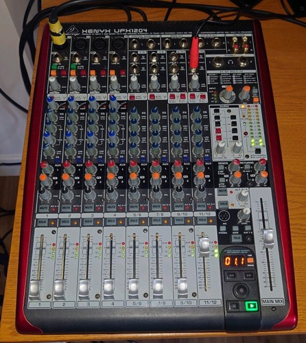 Behringer xenyx ufx1204 - xenyx,