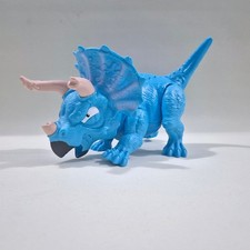 Zuru Dino Wars Triceratops