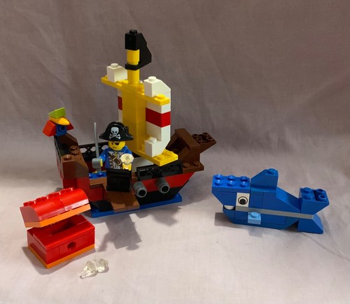 Lego bricks and more - bricks, pirate