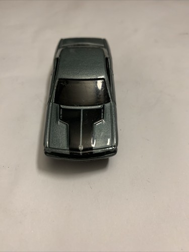Hot wheels dodge challenger - hot,