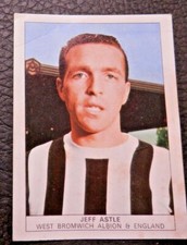 Nabisco Footballers (1970) L 24 Shredded Wheat cards NEW STOCK reduced: See menu