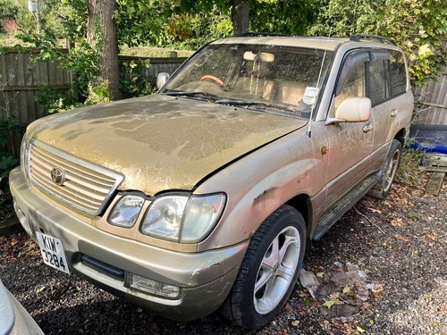 Landcruiser 100 series lexus - 100,