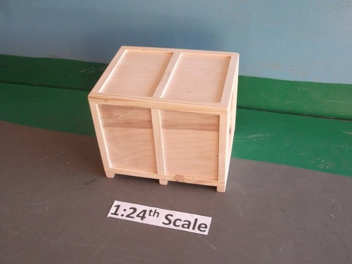 Wooden model truck - model, load