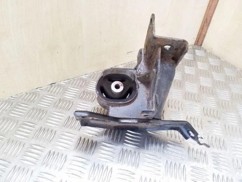 Toyota yaris gearbox mount - yaris,