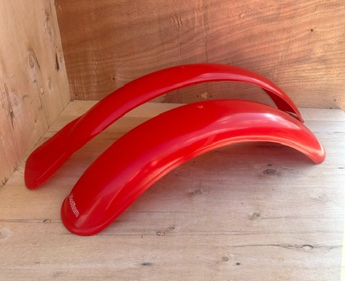 Pair trials plastic - pair,