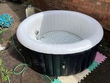 Lay-Z-Spa Miami Airjet Inflatable Hot Tub Black with Fault + Free Accessories