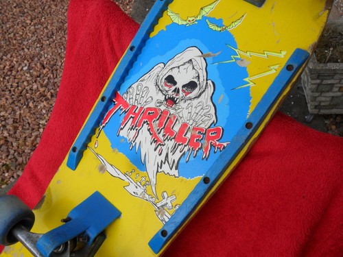 Vintage 80s skateboard - vintage,