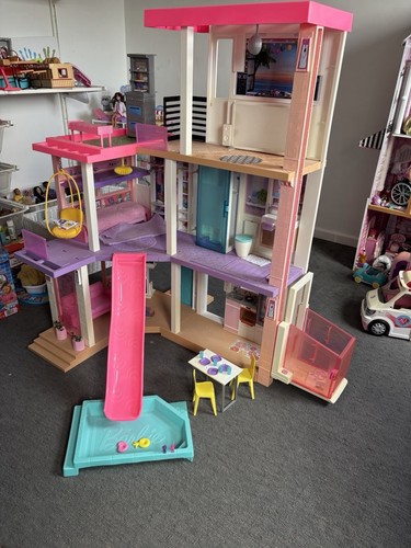 Barbie dollhouse playset with - barbie,