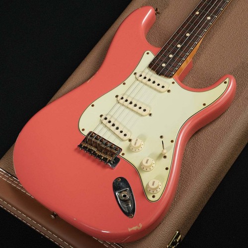 Fender custom shop 2020 - fender, winter