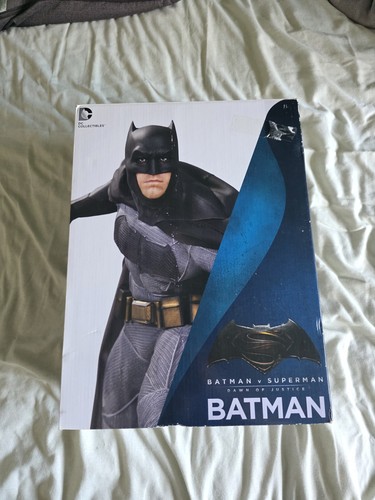 Batman superman dawn of - batman,
