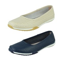LADIES DOWN TO EARTH FLAT LEATHER CASUAL SHOES F8R0573
