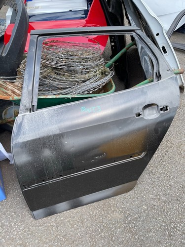 9006h7 door rear left - door, /