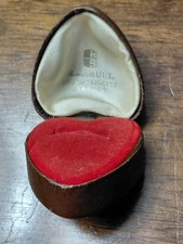 VINTAGE 1960's H.SAMUEL HEART