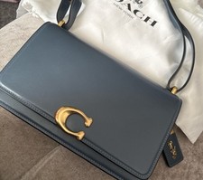 COACH LUXE REFINED BANDIT SHOULDER - Across body bag - denim