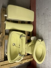 Royal Doulton Bathroom Set