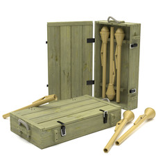 1/16 scale German Panzerfaust with wooden crate