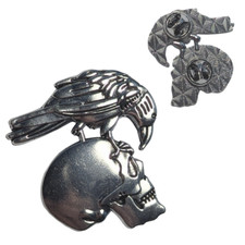Skull Crow Pin Gothic