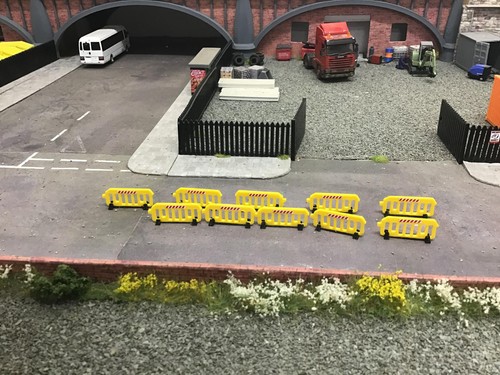 Gauge yellow road - ,