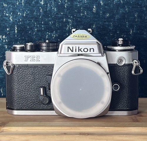 Nikon fe2 chrome camera - nikon,