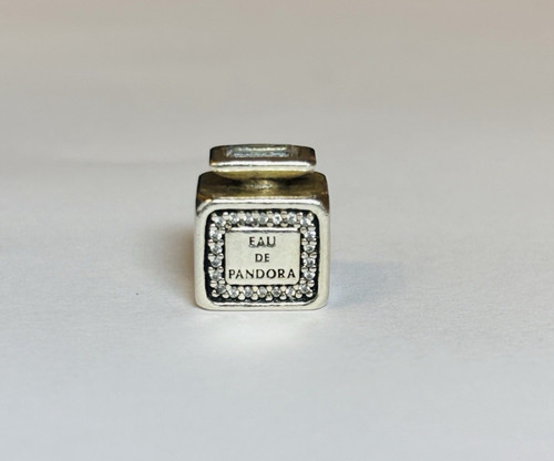 Pandora 925 silver signature - 925,