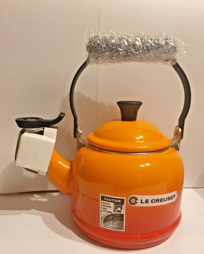 Creuset demi kettle - creuset,