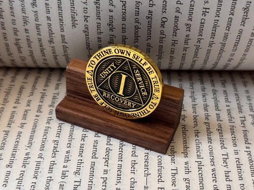 Walnut coin stand wooden - stand, |