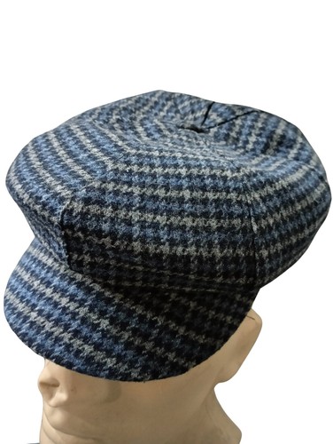 Houndstooth plaid newsboy cap - plaid,