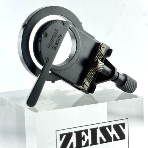 Half field diaphragm - half,