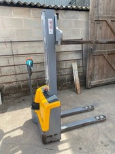 Pallet stacker Jungheinrich EJC M10 