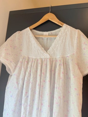 Pastel floral cottagecore - floral,