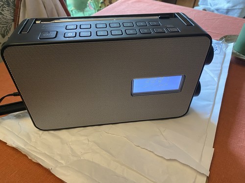 Panasonic d30bt portable - rf-d30bt,